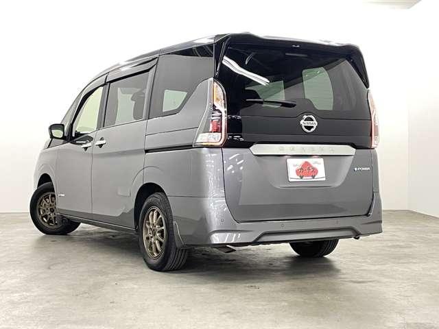 セレナ ｅ－パワー　ＸＶ　フルセグ付ストラーダ１０インチＳＤナビ！ＤＶＤ再生可！ＢＴ！アラウンドビューＭ！プロパイロット！全方位運転支援システム！両側パワスラ！社外ＡＷ！ＬＥＤヘッドランプ！（31枚目）