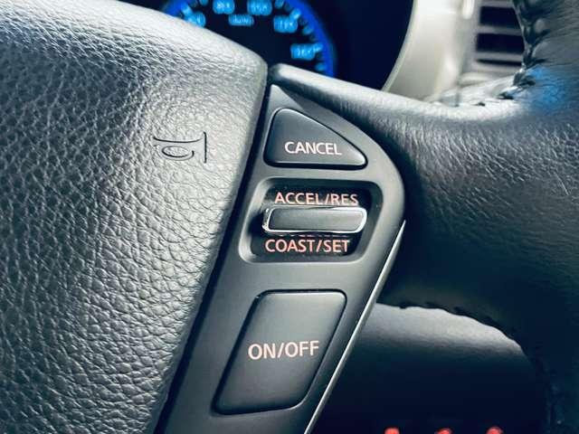 エルグランド ２５０ハイウェイスターＳ　フルセグ付純正８インチナビ＆フリップダウンモニター！！ＤＶＤ＆ＢＤ再生可！バックモニター！両側パワスラ！純正１８インチＡＷ！ＬＥＤヘッドランプ！ウインカーミラー！フォグランプ！禁煙車！（9枚目）