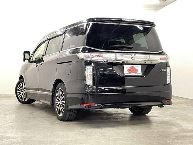 エルグランド ２５０ハイウェイスターＳ　フルセグ付純正８インチナビ＆フリップダウンモニター！！ＤＶＤ＆ＢＤ再生可！バックモニター！両側パワスラ！純正１８インチＡＷ！ＬＥＤヘッドランプ！ウインカーミラー！フォグランプ！禁煙車！（24枚目）