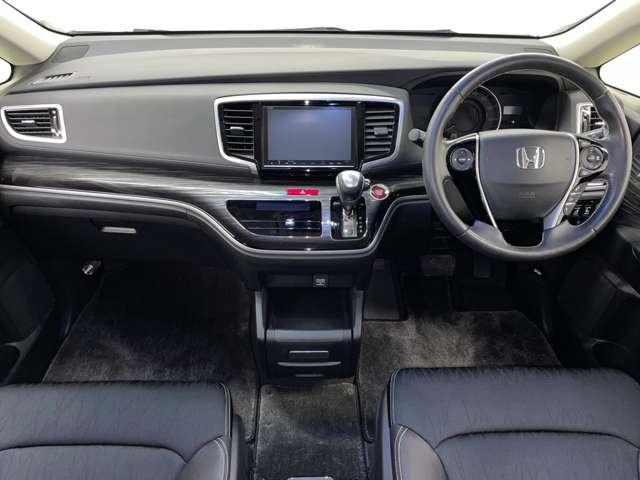 オデッセイ アブソルート・EXホンダセンシング フルセグ付8インチGATHERSインターナビ!走行中TV/DVD視聴可!BT!バックカメラ!ホンダセンシング!ACC!LKAS!アイドリングストップ!両側パワスラ!純正18AW!禁煙車!(6枚目)