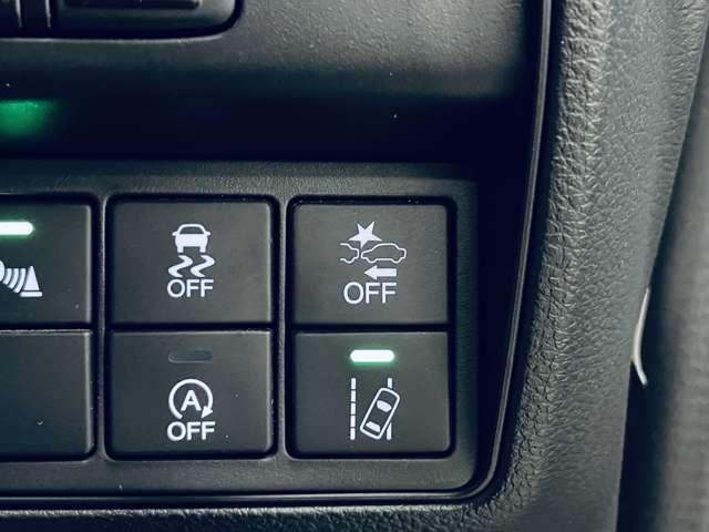 オデッセイ アブソルート・EXホンダセンシング フルセグ付8インチGATHERSインターナビ!走行中TV/DVD視聴可!BT!バックカメラ!ホンダセンシング!ACC!LKAS!アイドリングストップ!両側パワスラ!純正18AW!禁煙車!(7枚目)