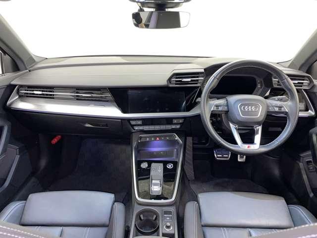 A3セダン 30TFSI Sライン 禁煙車 スマートキー BSM マトリックスライト フルセグ対応ナビ バックカメラ LEDヘッドライト BTオーディオ純正アルミホイール18インチ(6枚目)