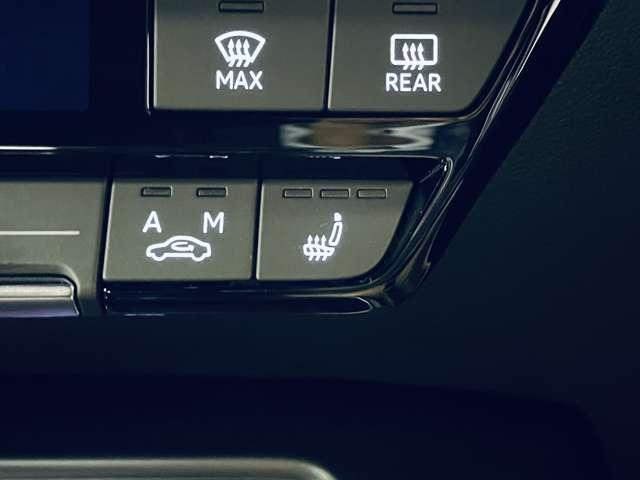 A3セダン 30TFSI Sライン 禁煙車 スマートキー BSM マトリックスライト フルセグ対応ナビ バックカメラ LEDヘッドライト BTオーディオ純正アルミホイール18インチ(13枚目)