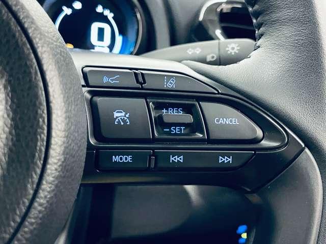 ヤリス Z 禁煙車 トヨタセーフティセンス トヨタチームメイト ディスプレイオーディオ パノラミックビューモニター レーダークルーズコントロール モデリスタ15インチアルミホイール ETC 前席シートヒーター(11枚目)