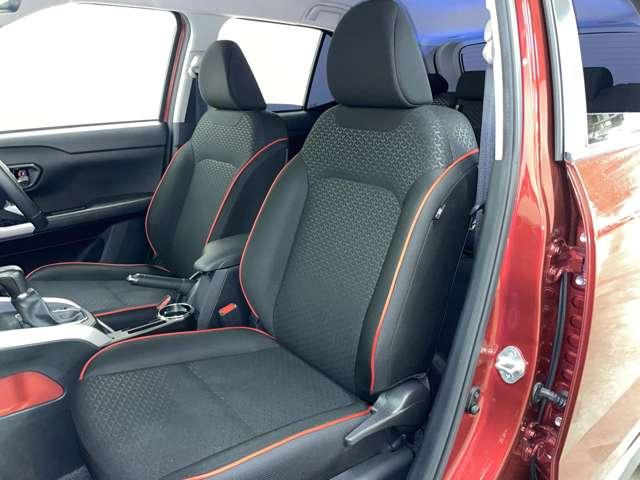 ライズ Ｚ　フルセグ付純正ナビ！ＤＶＤ再生可！ＢＬＵＥＴＯＯＴＨ！パノラミックビューモニター！スマートアシスト！アイドリングストップ！純正１７インチＡＷ！ＬＥＤヘッドランプ＆ＬＥＤフォグ！禁煙車！（16枚目）