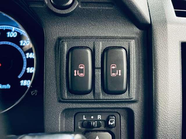 �u�����p���[�X���C�h�h�A�v�@���E�X���C�h�h�A�͓d���J���\��ԓ��̃X�C�b�`��L�[�ő��삪�ł��܂���