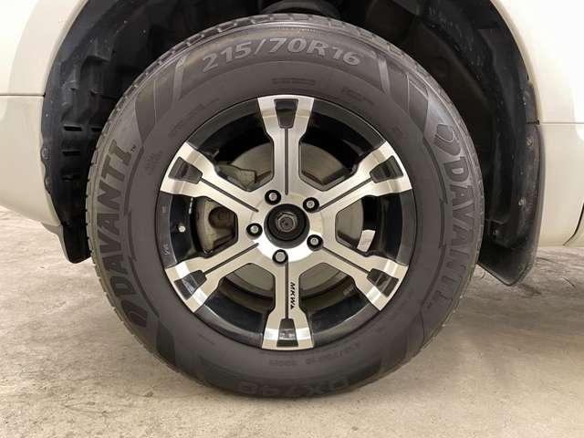 �u�ЊO�A���~�z�C�[���v�@���̃N���}�Ƃ͈�����������o���Ă��܂��B�J�[�`�X�ł͑��̃z�C�[���̔̔��A��t���ł��܂��̂ŁA���C�y�ɂ��\���t������������