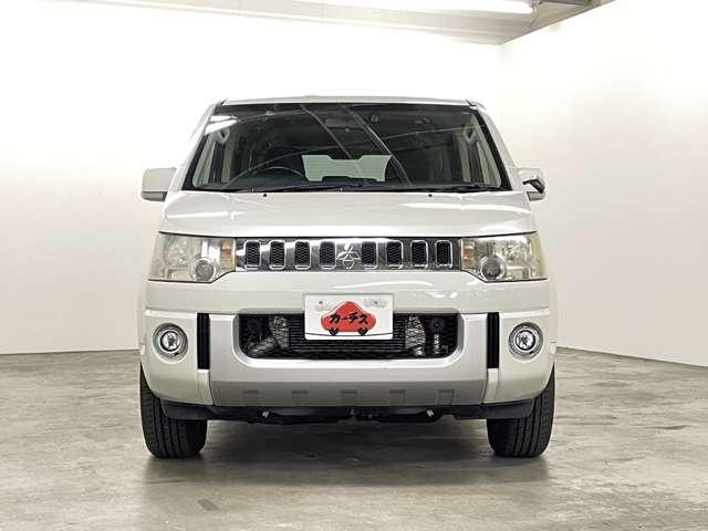 �S����R�C�O�O�O��̃N���}�̒����猵�I�����ǎ����ÎԂ��`�X�ɏW���I��^�W����Ōy�����Ԃ���A���Ԃ܂ňꋓ�W���I�A�i�^�̂��T���̃N���}�����S�A�����Ɍ�����܂��B