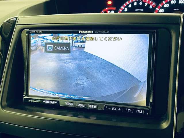 �u�o�b�N���j�^�[�v�@�V�t�g�����o�[�X�ɓ����΁A�ԓ��̃��j�^�[�Ɍ���̗l�q���f���o���܂���Ԃ𒓎Ԃ���ۂ�o�b�N������Ƃ��ɕ֗��ł���