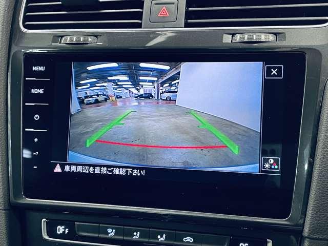 ゴルフ ＴＳＩコンフォートライン　フルセグ付ＤＩＳＣＯＶＥＲ－ＰＲＯ！走行中ＴＶ／ＤＶＤ視聴可！ＢＴ！バックカメラ！プリクラッシュブレーキ！レーンアシスト！スタート／ストップ！純正１７インチＡＷ！革巻ステアリング！禁煙車！（10枚目）