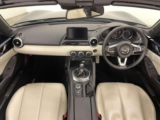 ロードスター RS ホワイト リミテッド セレクション ワンオーナー 禁煙車 ビルシュタインショック bremboキャリパー RAYSアルミ BOSEサウンド LEDヘッド Bカメラ ホワイト革シート スマートキー シートヒーター BTオーディオ(17枚目)