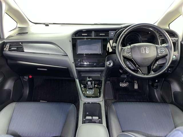 シャトル ハイブリッドＺ　ホンダセンシング　禁煙車　ホンダセンシング　アダプティブクルーズコントロール　シートヒーター　フルセグナビ　　スマートキー　ＥＴＣ　ＬＥＤヘッドライト　　１６インチアルミホイール（6枚目）