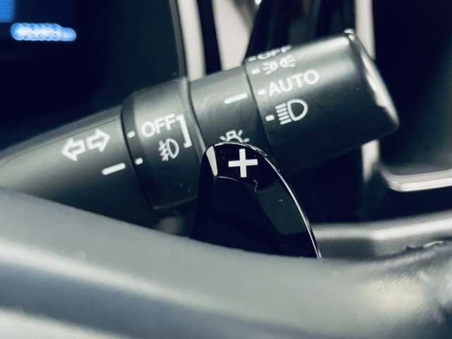 シャトル ハイブリッドＺ　ホンダセンシング　禁煙車　ホンダセンシング　アダプティブクルーズコントロール　シートヒーター　フルセグナビ　　スマートキー　ＥＴＣ　ＬＥＤヘッドライト　　１６インチアルミホイール（12枚目）