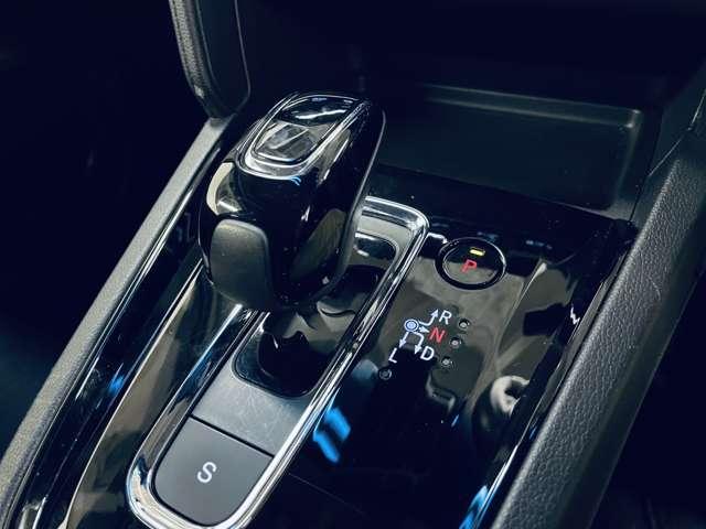 シャトル ハイブリッドＺ　ホンダセンシング　禁煙車　ホンダセンシング　アダプティブクルーズコントロール　シートヒーター　フルセグナビ　　スマートキー　ＥＴＣ　ＬＥＤヘッドライト　　１６インチアルミホイール（18枚目）