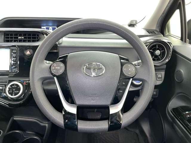 アクア Ｓスタイルブラック　禁煙車　トヨタセーフティセンス　地デジ付き純正ナビ　バックモニター　シートヒーター　ＥＴＣ　スマートキー　クリアランスソナー　ＬＥＤヘッドライト（20枚目）