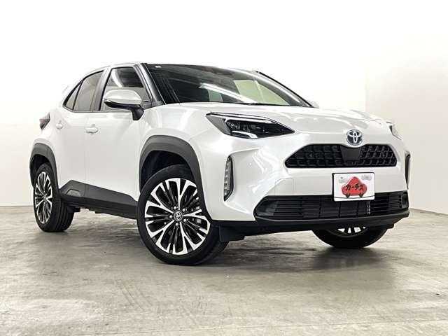 �J�[�`�X�̎ԗ��́A�S�ԂɎԗ���ԕ]�����𖾎����A�C�����̗L���A�ԗ��_���A���A���݁A���h���A�^�C���̍a�A�O���p�[�c�i�p�l���j�����̗L���Ȃǂ�\�L���A�������̂��钆�ÎԔ̔��𑣐i���Ă��܂��B