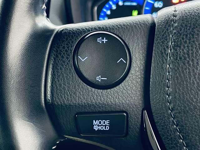 �u�X�e�A�����O�X�C�b�`�v�@�I�[�f�B�I�̑��삪�茳�łł��܂����O�������܂ܑ���ł���̂ň��S�ł���