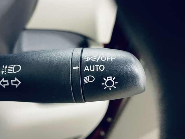 ルークス Ｘ　フルセグ付純正９インチナビ！ＢＬＵＥＴＯＯＴＨ！アラウンドビューモニター！先進安全装備！アイドリングストップ！パワースライドドア！ウインカーミラー！フロント＆バックソナー！６エアバック！禁煙車！（11枚目）