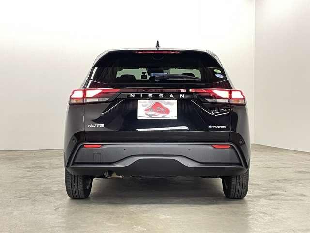 ノート X フルセグ付純正ナビ!BLUETOOTH!アラウンドビューモニター!全方位運転支援システム!規格外16インチAW!LEDヘッドランプ&LEDフォグ!ウインカーミラー!F&Rソナー!禁煙車!(25枚目)