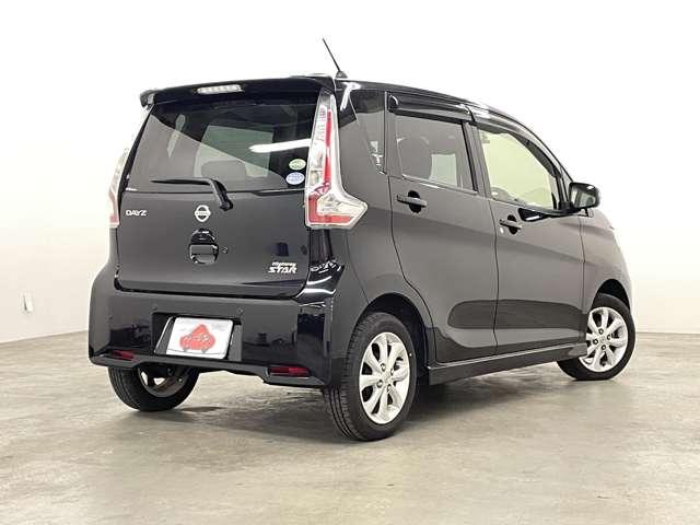 デイズ ハイウェイスター X フルセグ付純正ナビ!走行中TV/DVD視聴可!BT!アラウンドビューモニター!エマージェンシーブレーキ!LDW!アイドリングストップ!純正AW!純正エアロパーツ!シートリフター!(5枚目)