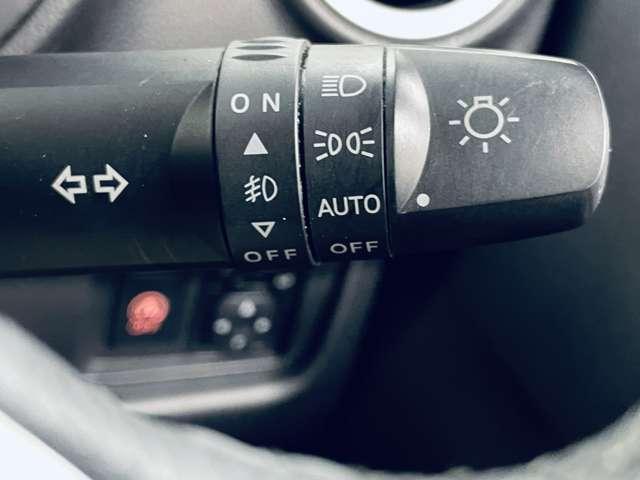 デイズ ハイウェイスター X フルセグ付純正ナビ!走行中TV/DVD視聴可!BT!アラウンドビューモニター!エマージェンシーブレーキ!LDW!アイドリングストップ!純正AW!純正エアロパーツ!シートリフター!(12枚目)