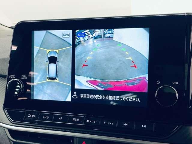 �u�A���E���h�r���[���j�^�[�v�@�ԗ��̑O�㍶�E�ɓ��ڂ����S�̃J�����ɂ��A�N���}��^�ォ�猩�Ă���悤�ȉf����\�����ڂ��͂��ɂ����ӏ����m�F�ł��邽�߁A����������Q���ɋC���t�����Ƃ��ł��܂���