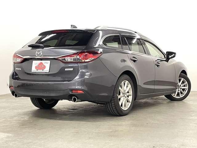 アテンザワゴン ２．２ディーゼルターボＸＤ　５名　フルセグ付純正ナビ！走行中ＴＶ／ＤＶＤ視聴可！ＢＴ！バックカメラ！ＳＢＳ／ＳＣＢＳ！Ｉ－ＳＴＯＰ！ＤＲＳＳ！純正１７インチＡＷ！ルーフレール！ＲＶＭ！革巻ステアリング！パドルシフト（5枚目）