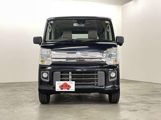 ���[�U�[���璼�ڔ���������ǎ��Ԃ��A���l�ł����i�ł��͂����锃�撼�̂��J�[�`�X�̃r�W�l�X���f���I�J�[�`�X�ŃA�i�^�̂��T���̃N���}�������ƌ�����܂��B