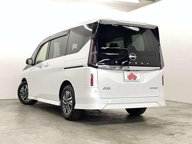 セレナ ｅ－パワー　ハイウェイスターＶ　禁煙車　３６０度セーフティアシスト　プロパイロット　アラウンドビューモニター　フルセグ純正ナビ　両側パワースライドドア　ＥＴＣ　ソナー（30枚目）