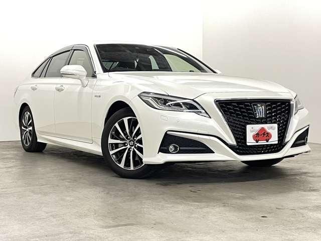 �J�[�`�X�̎ԗ��́A�S�ԂɎԗ���ԕ]�����𖾎����A�C�����̗L���A�ԗ��_���A���A���݁A���h���A�^�C���̍a�A�O���p�[�c�i�p�l���j�����̗L���Ȃǂ�\�L���A�������̂��钆�ÎԔ̔��𑣐i���Ă��܂��B