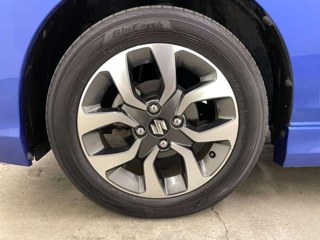 �u�����A���~�z�C�[���v�����P�T�C���`�A���~�z�C�[���I�e���[�J�[�ЊO�z�C�[���̔̔�������܂��B