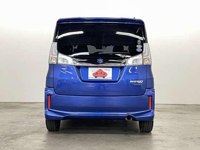 �J�[�`�X�ł͑S�ԂɁu�ԗ���ԕ]�����v�𖾎��B�C�����̗L���A���A���݁A���h���A�^�C���̍a�Ȃǂ𕪂���₷���\�����Ă���܂��̂ŁA���C�ɓ���̈������S���Ă��I�т��������܂���