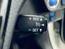 ハイブリッドＧ　ダブルバイビー　禁煙車！衝突被害軽減ブレーキ！クルーズコントロール！純正ナビ！バックカメラ！ＢＴ！フルセグＴＶ！ＥＴＣ！シートヒーター！スマートキー！キーレス！アイドリングストップ！ＴＲＤエアロ！ＴＲＤ１６ＡＷ！（9枚目）