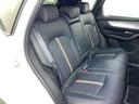 「後席シート」 使用感が少な目で、キレイな状態です♪
