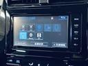 プリウス Sツーリングセレクション フルセグ付純正SDナビ!DVD再生可!BLUETOOTH!バックガイドモニター!純正17インチAW!LEDヘッドランプ&LEDフォグ!ウインカーミラー!ブラック合皮シート!シートヒーター!禁煙車!(6枚目)