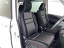 「運転席」　シートなどの状態も良く、目立つような傷や汚れはありません♪