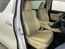 「運転席」 シートなどの状態も良く、目立つような傷や汚れはありません♪