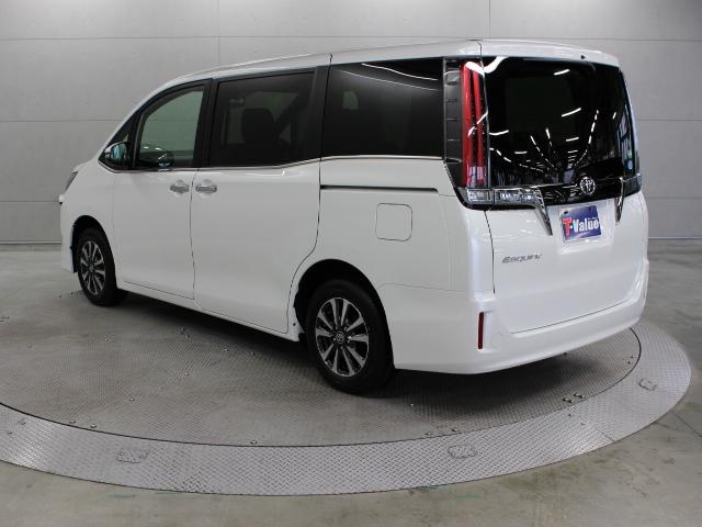 Gi 登録済未使用車 SDナビ TSS-C(2枚目)