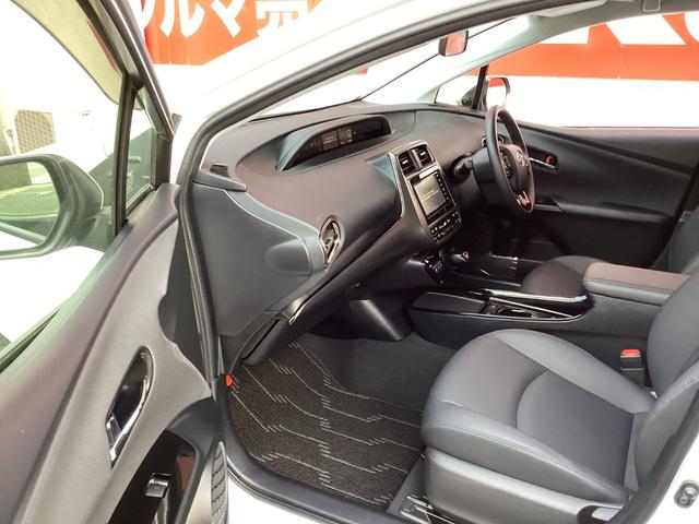 プリウス Ｓツーリングセレクション・ブラックエディション　／フルエアロ／ナビＴＶ　Ｂｌｕｅｔｏｏｔｈ／パノラミックビューバックカメラ／ＥＴＣ／スマートキー／黒レザーシート　シートヒーター／レーダークルーズ／ＬＥＤヘッドライト／純正ブラックアルミホイール（46枚目）