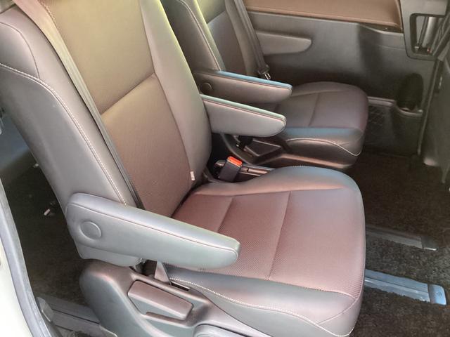 エスクァイア Ｇｉ　／ＴＲＤフルエアロ　ＴＲＤグリル／アルパインＢｉｇＸ１０型ナビＴＶ　Ｂｌｕｅｔｏｏｔｈ／バックカメラ／ＥＴＣ／スマートキー　プッシュスタート／両側パワースライドドア／レザーシート　シートヒーター（39枚目）