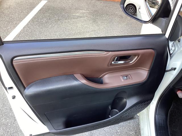 エスクァイア Ｇｉ　／ＴＲＤフルエアロ　ＴＲＤグリル／アルパインＢｉｇＸ１０型ナビＴＶ　Ｂｌｕｅｔｏｏｔｈ／バックカメラ／ＥＴＣ／スマートキー　プッシュスタート／両側パワースライドドア／レザーシート　シートヒーター（42枚目）