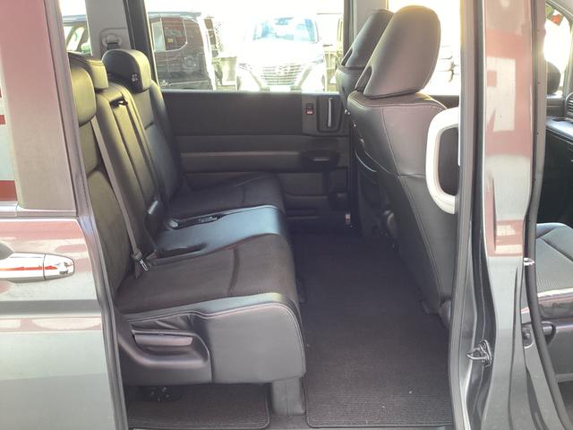 ステップワゴンスパーダ Ｚ　クールスピリット　／純正９インチナビＴＶ／Ｂカメラ／後席フリップダウンモニター／両側パワースライドドア／ビルトインＥＴＣ／キセノンヘッドライト／クルコン／（38枚目）