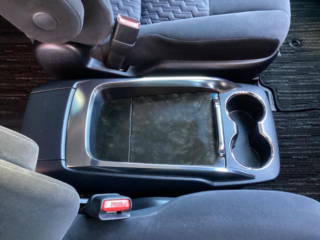 ヴェルファイア ２．５Ｚ　／アルパインナビＴＶ／Ｂカメラ　Ｂｌｕｅｔｏｏｔｈ／アルパインフリップダウンモニター／モデリスタフルエアロ／モデリスタグリル／両側電動ドア／ＡＣ１００Ｖ（33枚目）