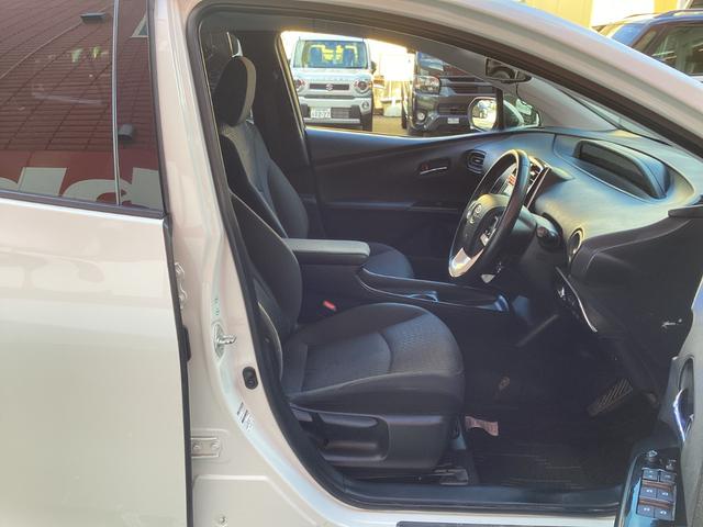 プリウス Ｓセーフティプラス　トヨタセーフティセンス　レーダークルーズコントロール　スマートキー×２　エアロ　ＬＥＤディライト（35枚目）