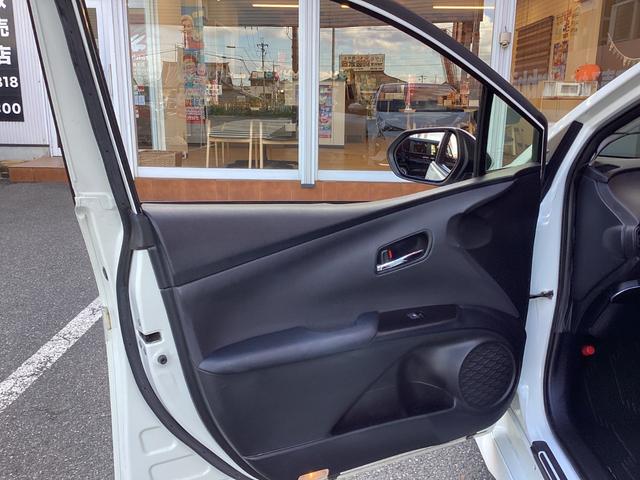 プリウス Ｓセーフティプラス　トヨタセーフティセンス　レーダークルーズコントロール　スマートキー×２　エアロ　ＬＥＤディライト（40枚目）