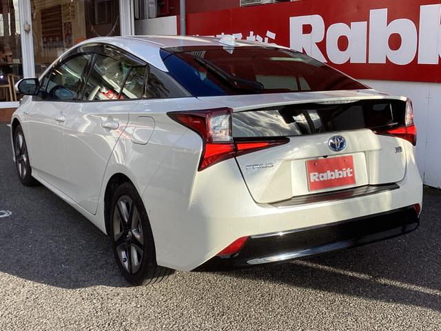 プリウス Ａプレミアム　ツーリングセレクション　レザーシート　シートヒーター　ベンチレーション　トヨタセーフティセンス　ヘッドアップディスプレイ（9枚目）