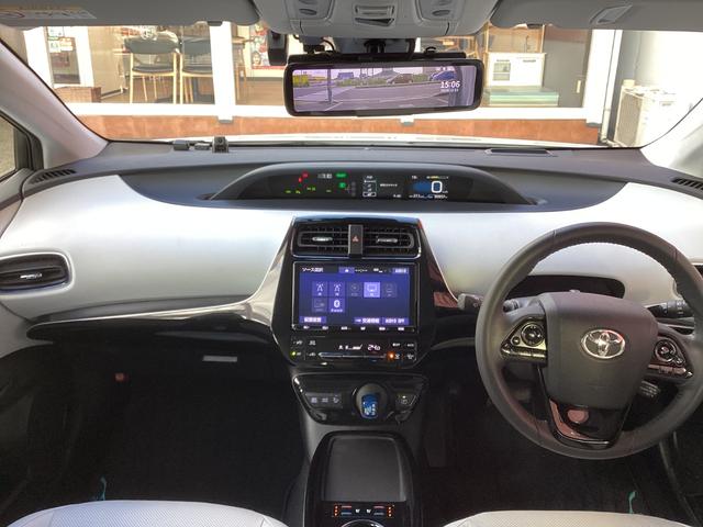 プリウス Ａプレミアム　ツーリングセレクション　レザーシート　シートヒーター　ベンチレーション　トヨタセーフティセンス　ヘッドアップディスプレイ（11枚目）