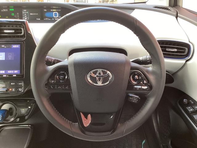 プリウス Ａプレミアム　ツーリングセレクション　レザーシート　シートヒーター　ベンチレーション　トヨタセーフティセンス　ヘッドアップディスプレイ（13枚目）
