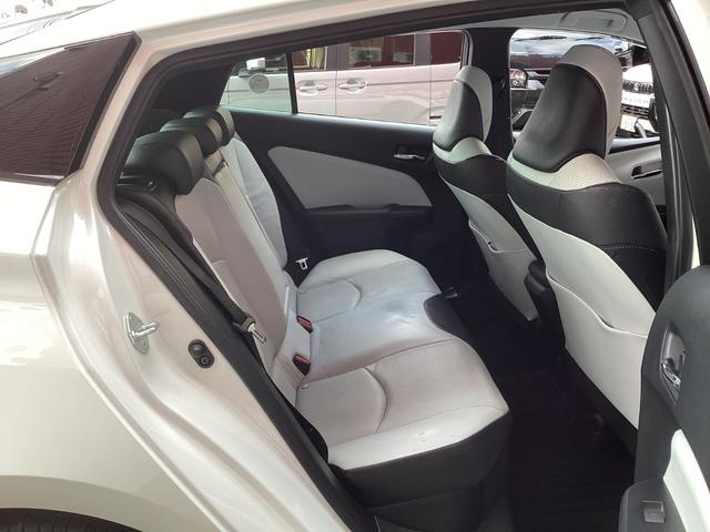 プリウス Ａプレミアム　ツーリングセレクション　レザーシート　シートヒーター　ベンチレーション　トヨタセーフティセンス　ヘッドアップディスプレイ（37枚目）