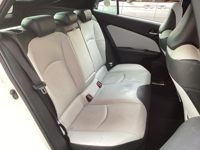 プリウス Ａプレミアム　ツーリングセレクション　レザーシート　シートヒーター　ベンチレーション　トヨタセーフティセンス　ヘッドアップディスプレイ（38枚目）